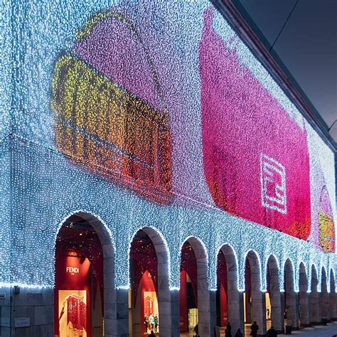 fendi milano rinascente lg foto|Fendi – Rinascente.